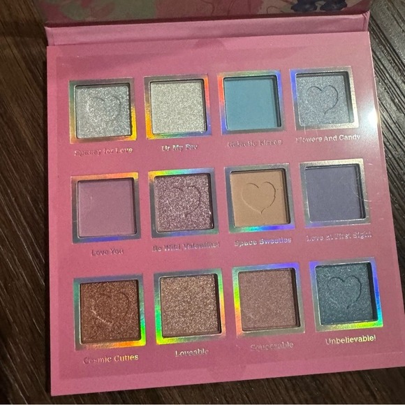 Disney Pastel Dreams Eyeshadow Palette - Picture 3 of 3